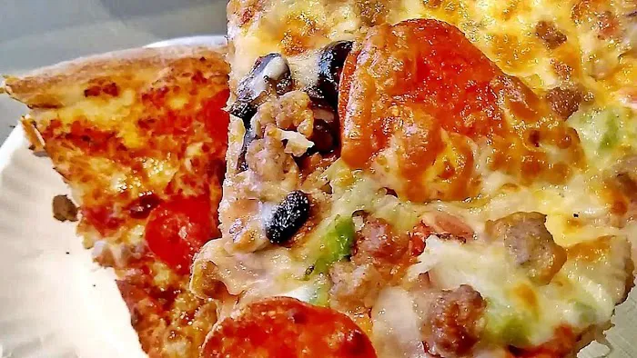 Frank's Pizza Picture 5