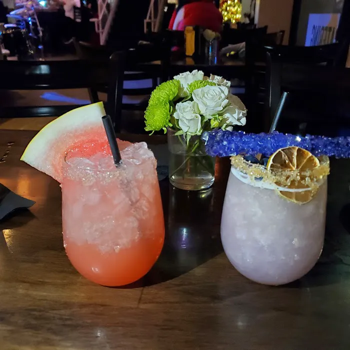 Taste Kitchen + Bar Picture 6