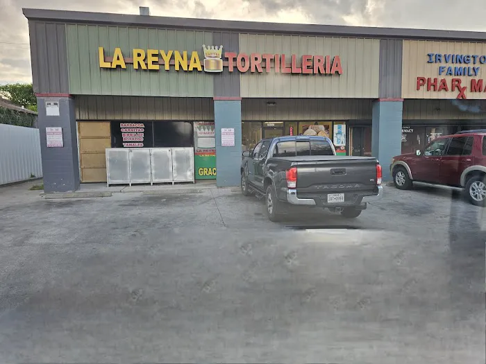 La Reyna Tortilleria Picture 10