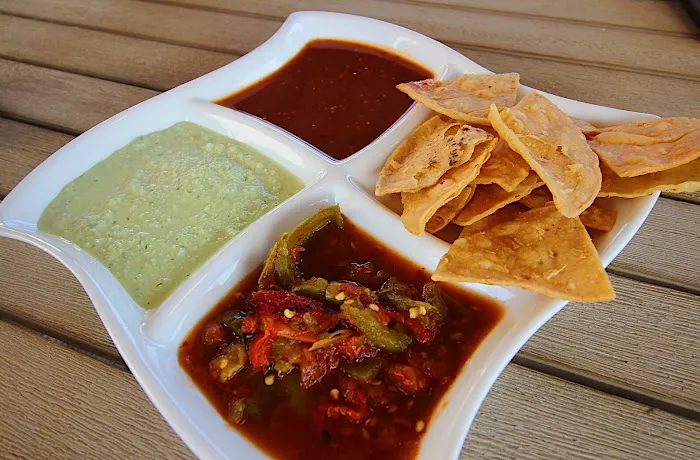 La Reyna Tortilleria Picture 6