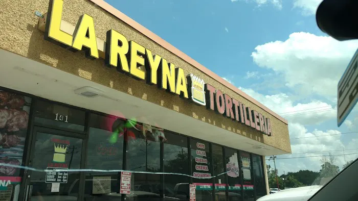 La Reyna Tortilleria Picture 4