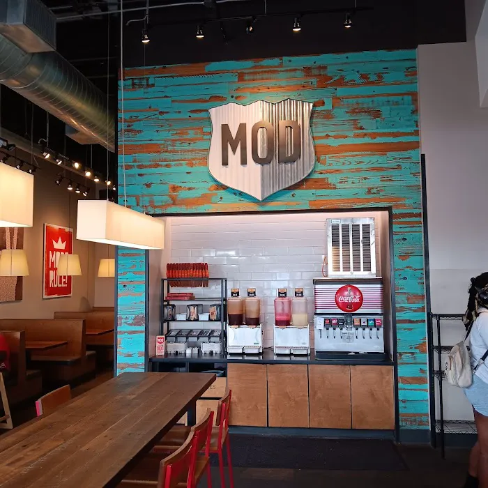 MOD Pizza Picture 4