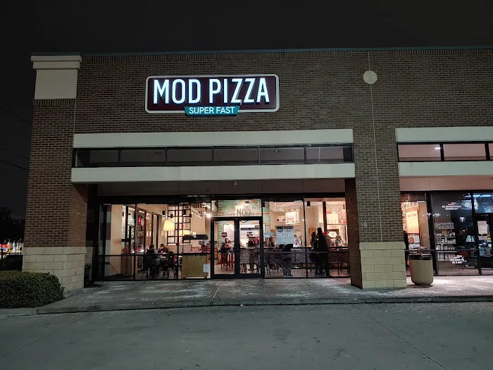 MOD Pizza Picture 3
