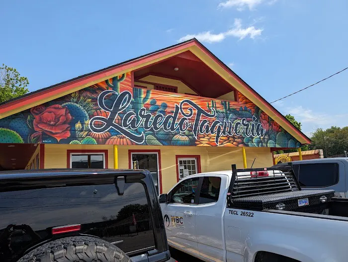 Laredo Taqueria Picture 1