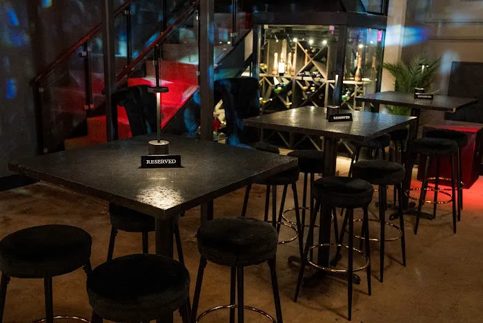 Society Kitchen & Kocktails Picture 5