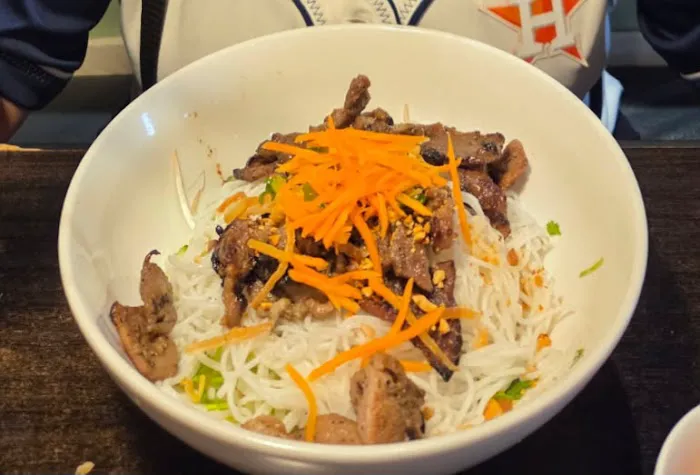 Huynh Restaurant Picture 9