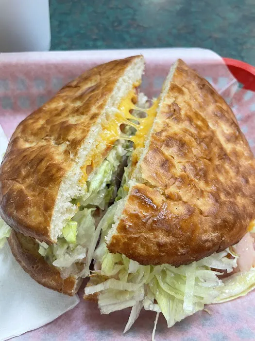 Zeros Sandwich Shop Picture 5
