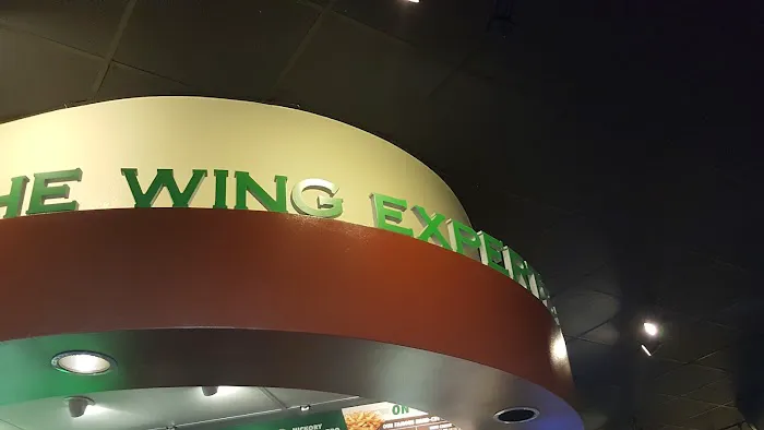 Wingstop Picture 1