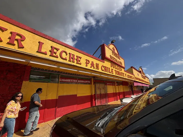 Taqueria Laredo Picture 5
