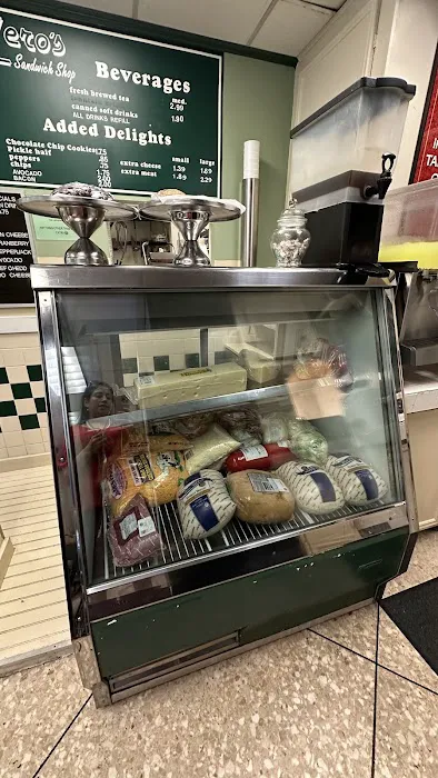 Zero's Sandwich Shop Picture 4