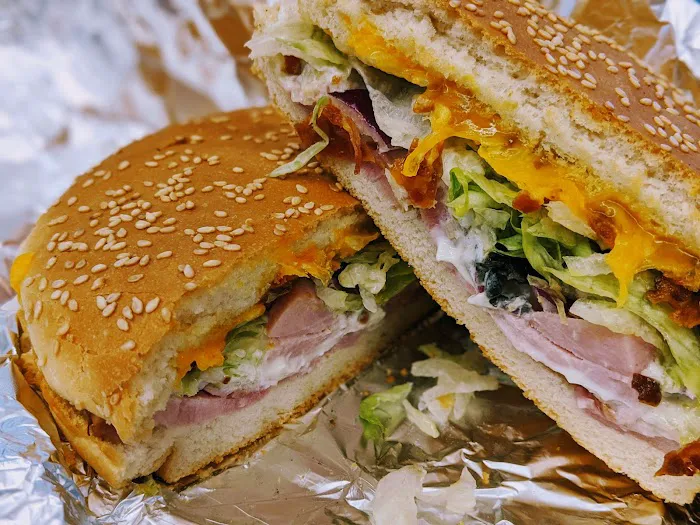 Zero's Sandwich Shop Picture 5