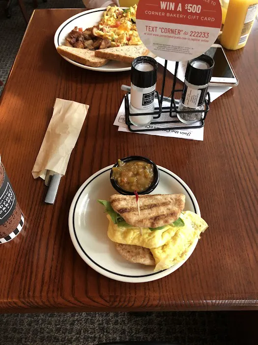 Corner Bakery Cafe Picture 7