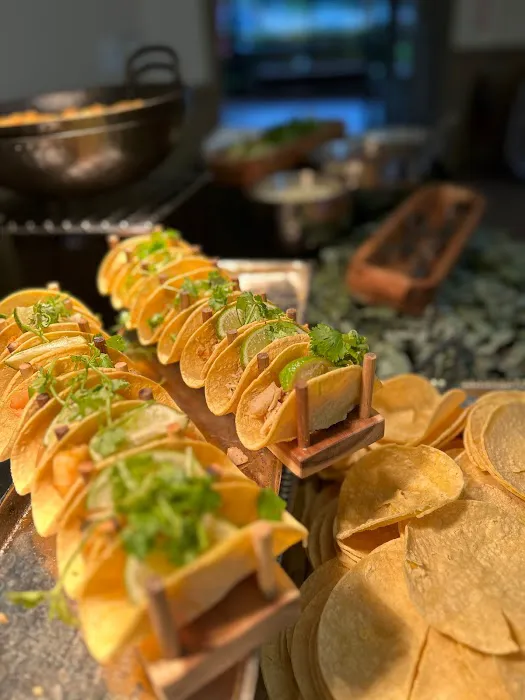 API CATERING KITCHEN- (a private invitation catering) Picture 6
