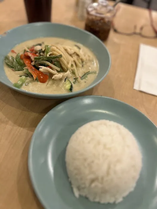 Folk Thai Kitchen Picture 2