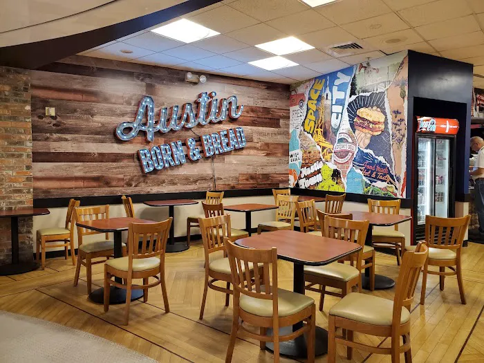 Schlotzsky's Picture 6