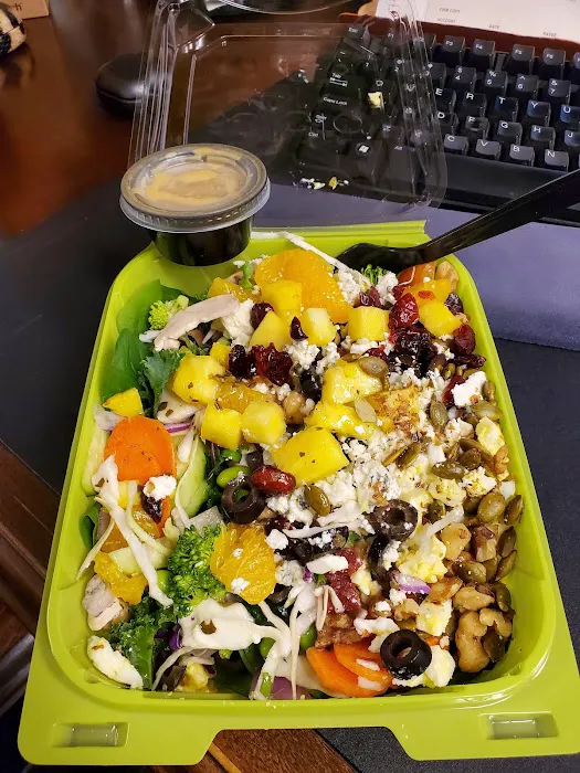 Salata Picture 3
