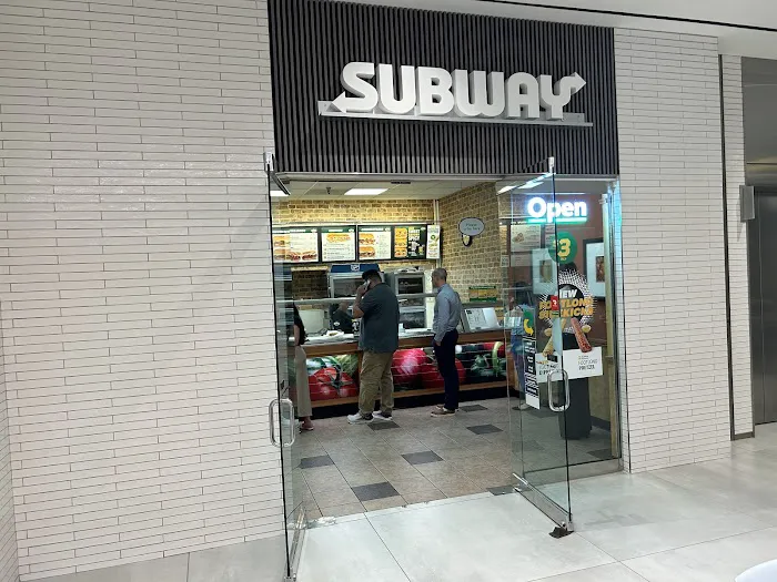 Subway Picture 9