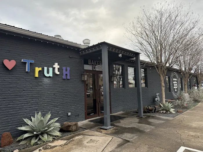 Truth BBQ Picture 10