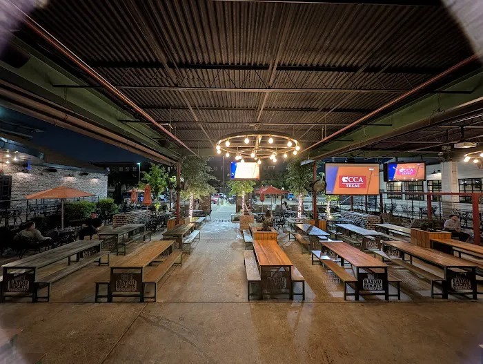 Bayou Heights Bier Garten Picture 5