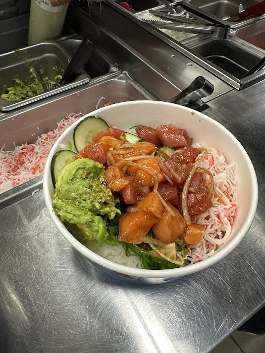 Uncle Sharkii Poke Bar Picture 4