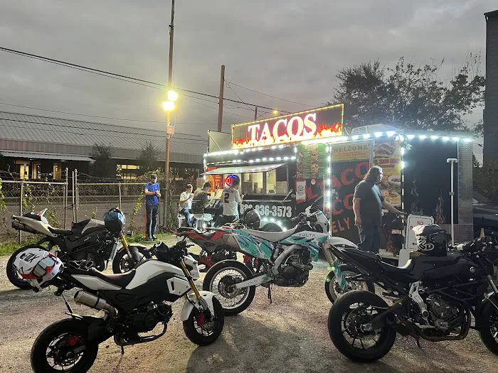 EL Taco Rico Aracely (Food Truck) Picture 11