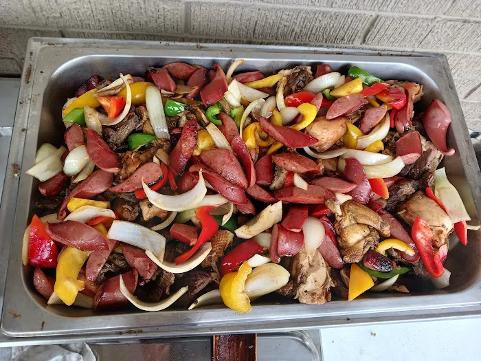 Los Paisanos (Food Truck) Picture 3