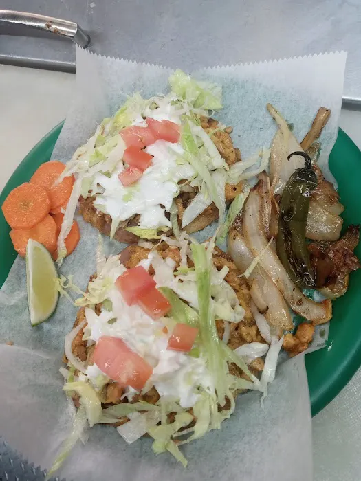 La Mexicana Taqueria (Food Truck) Picture 10