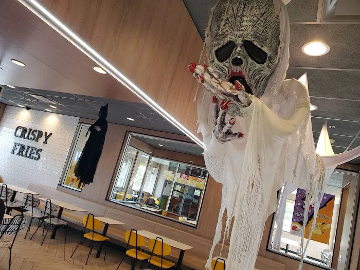 McDonald's Picture 6