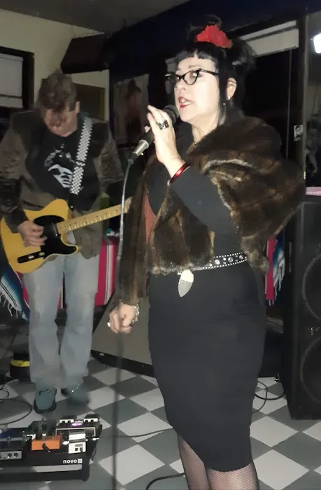 Sara's Ice House Picture 2