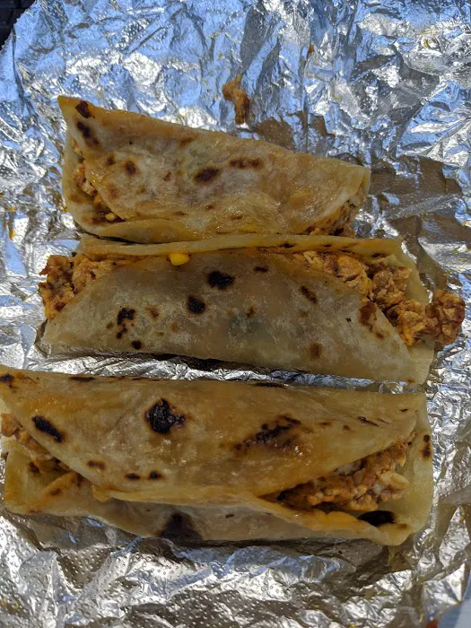 Azteca Taqueria (Food Truck) Picture 2