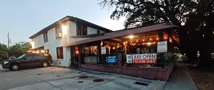 Midtown Bar & Grill Picture 5