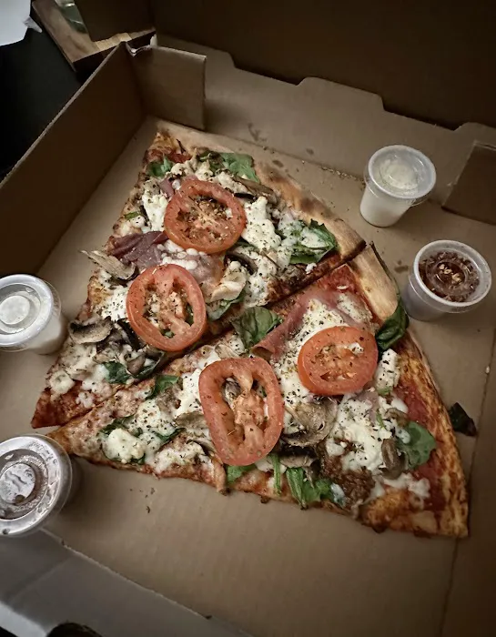 Pink's Pizza Picture 10