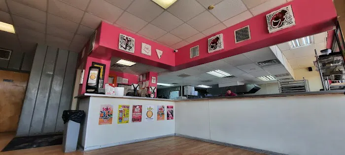 Pink's Pizza Picture 4