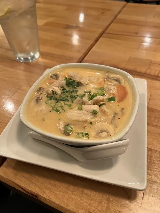 Mint Thai Kitchen Picture 7