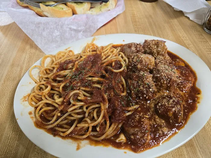 Mandola's Deli Picture 4