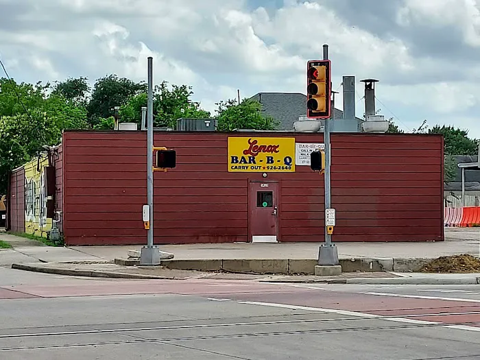 Lenox Barbecue Picture 1