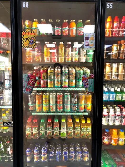 Sam's Food Market Picture 5