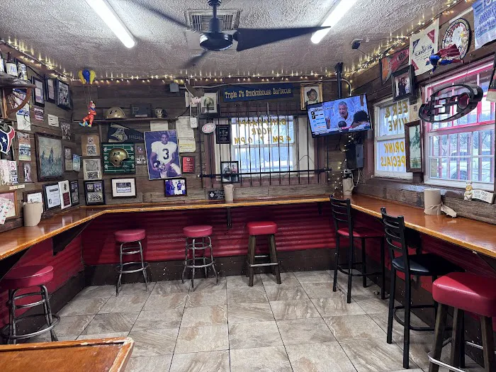 Triple J's Smokehouse Picture 10