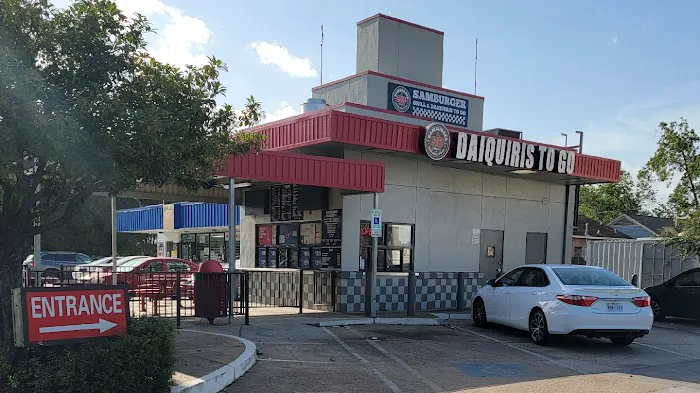 Samburger Grill & Daiquiris to Go Picture 2