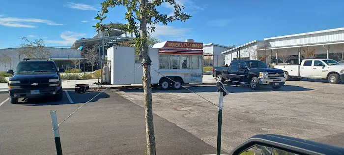 Taqueria Tacambaro (Food Truck) Picture 3