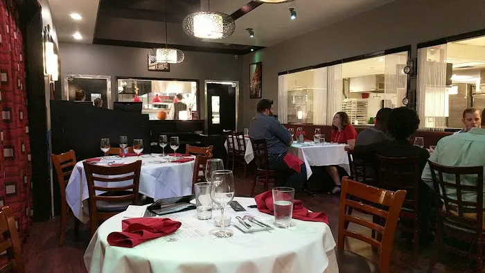 Le Bistro Houston Picture 5