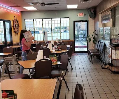 Connie's Seafood Market & Restaurant