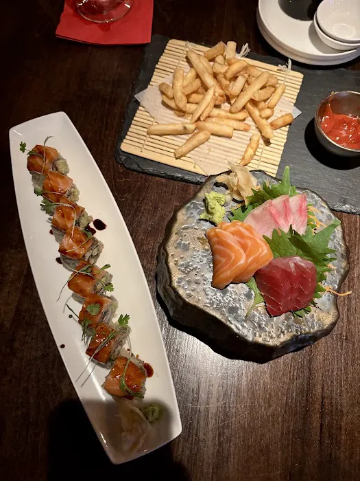 Sushi by the Heights Picture 6