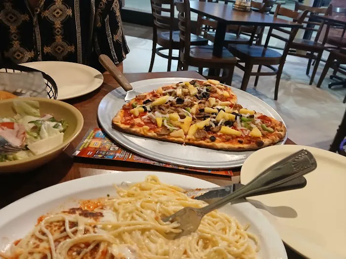Romano's Pizza Picture 7