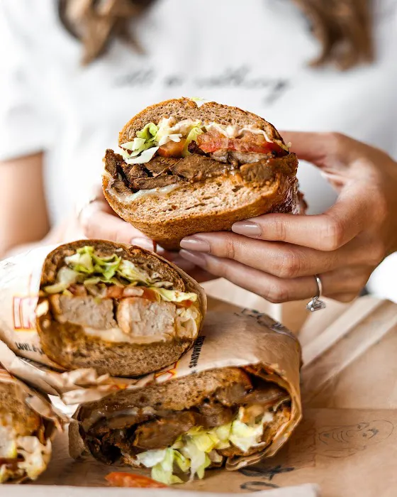 Ike's Love & Sandwiches Picture 2
