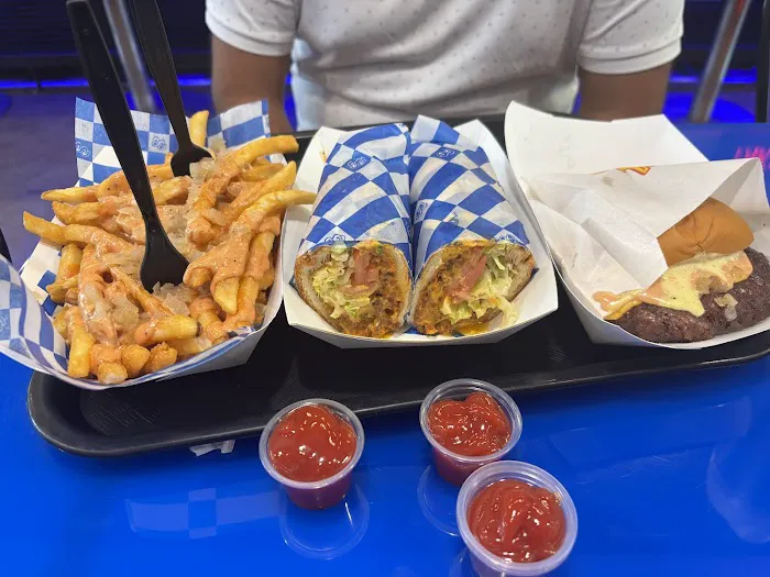 Burger Bodega Picture 7