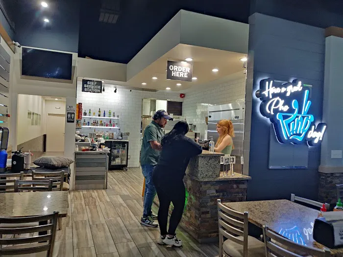 Pho King Noodle Bar Picture 6