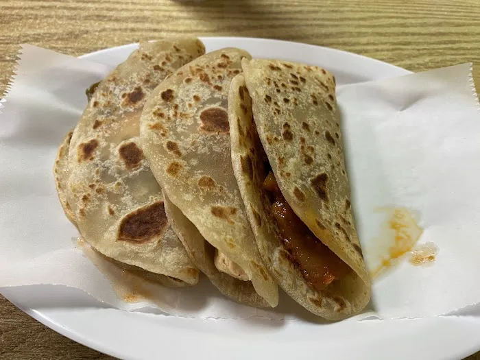 Monchy's Picture 2