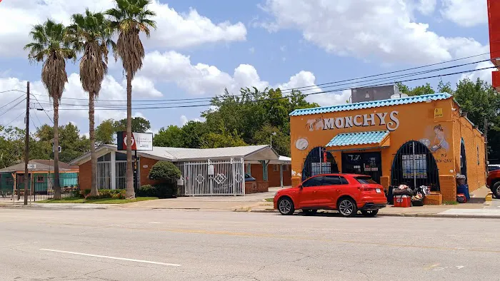 Monchy's Picture 6