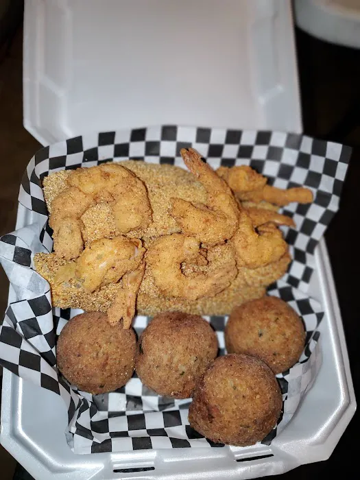 Boudin Hutt Picture 2